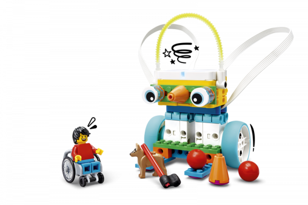 Детальное изображение Базовый набор LEGO® Education SPIKE™ Старт